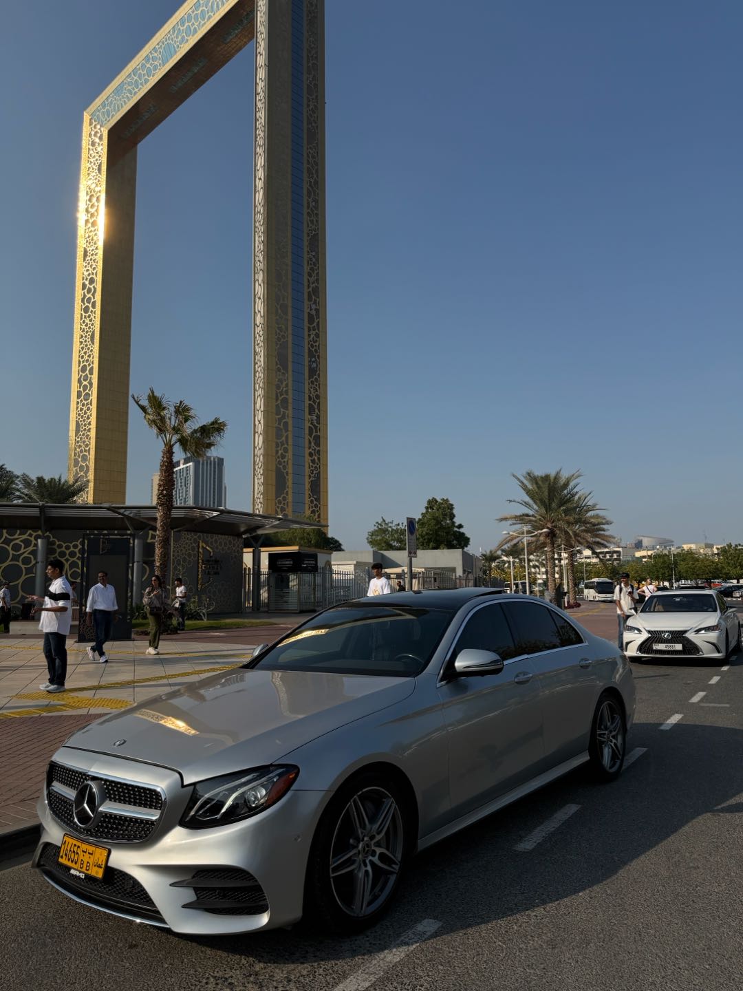 Car Image 2019 MERCEDES E Class 300