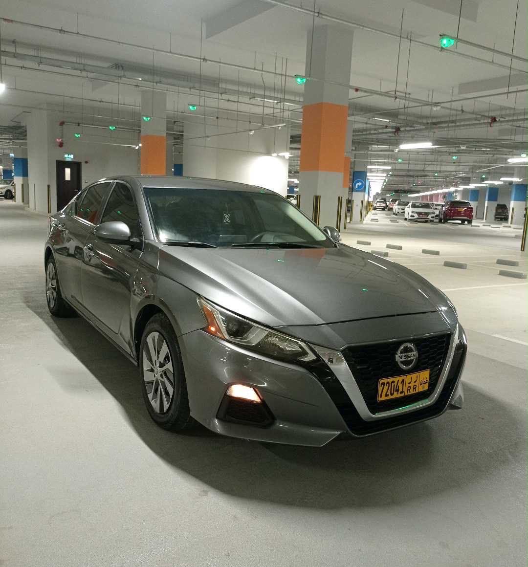 Car Image 2019 NISSAN ALTIMA S