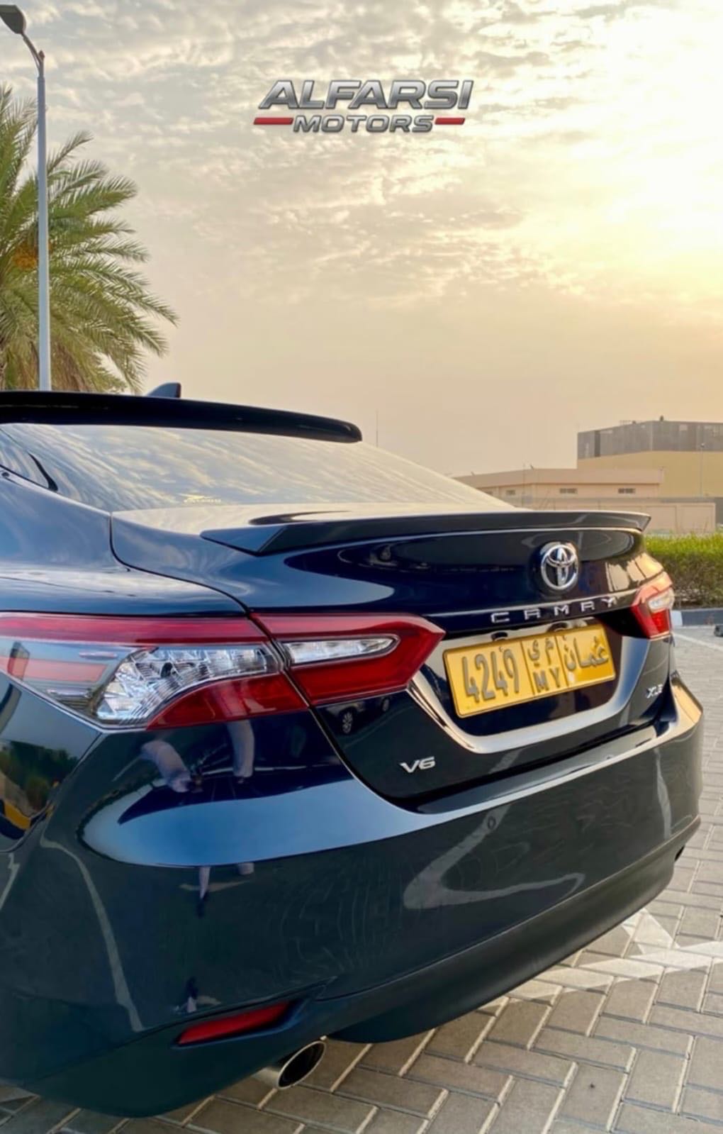 Car Image 2018 TOYOTA CAMRY XLE