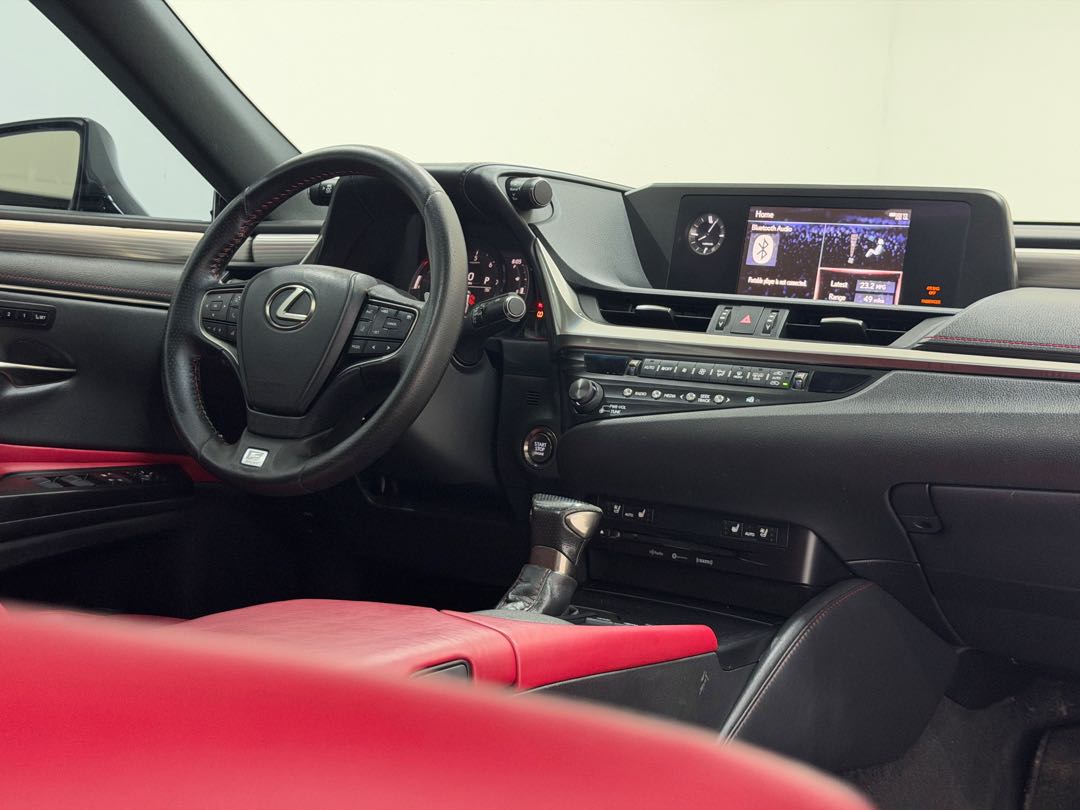 Car Image 2019 LEXUS ES F-sport