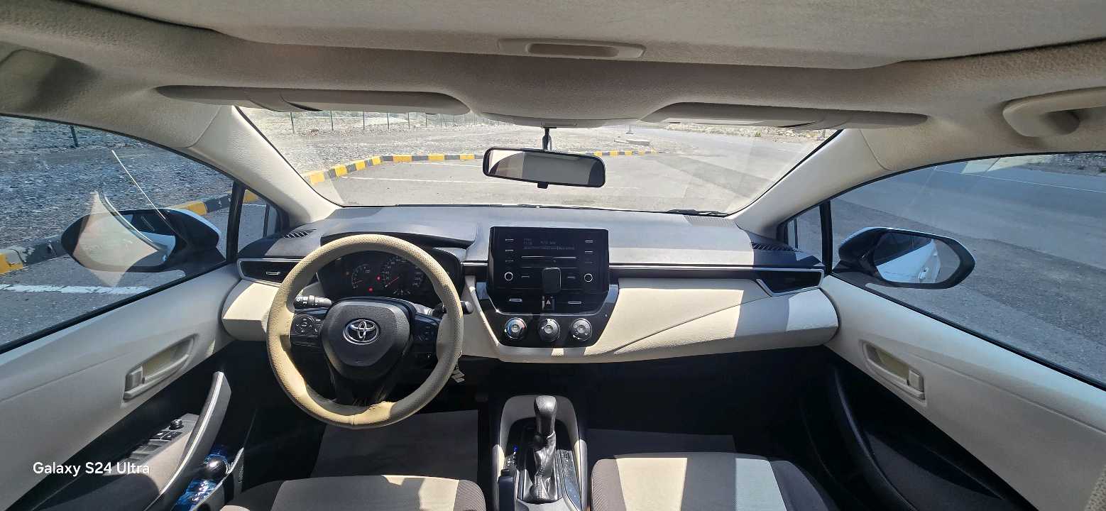 Car Image 2020 TOYOTA COROLLA XLI