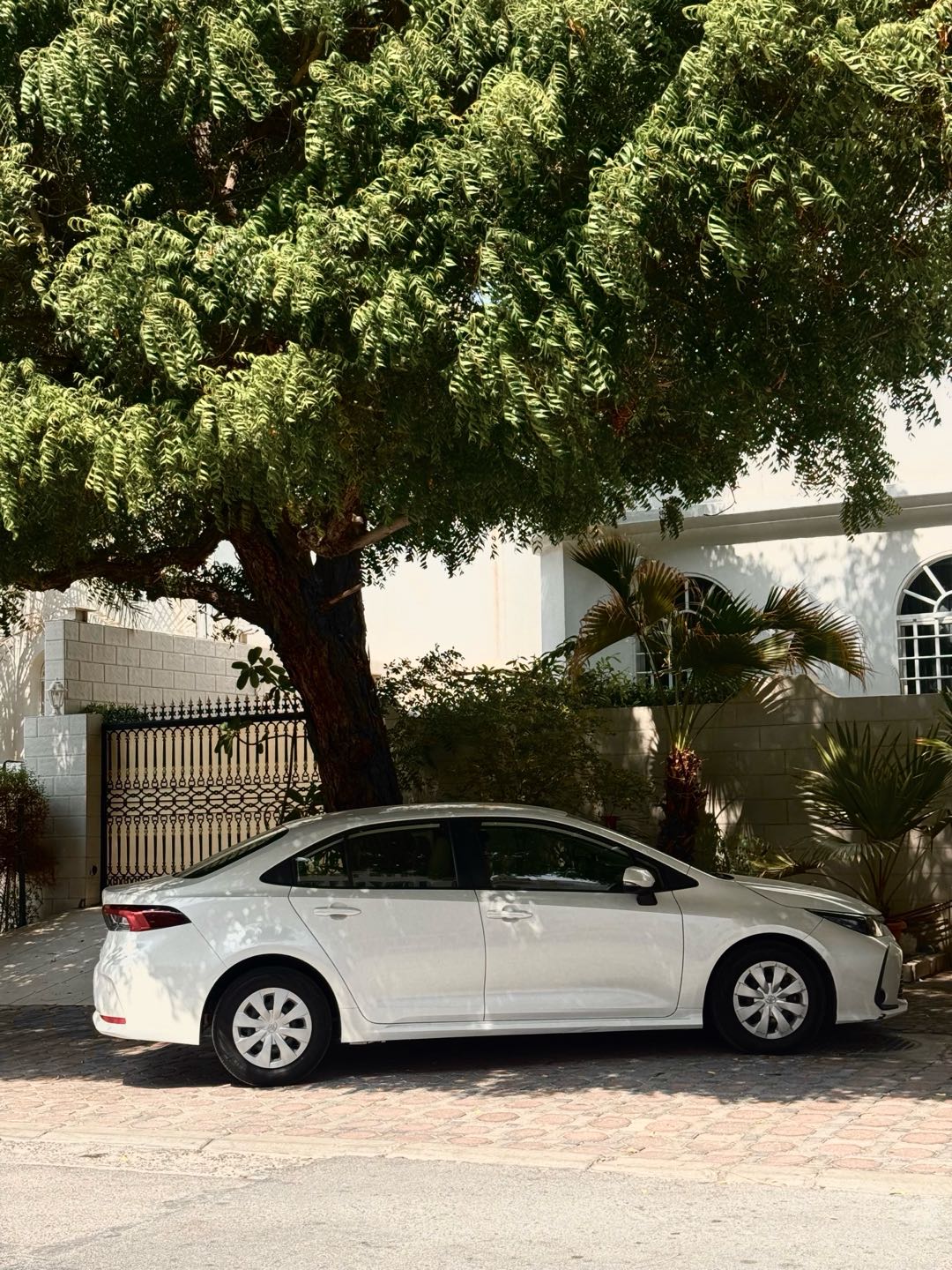 Car Image 2020 TOYOTA COROLLA XLI