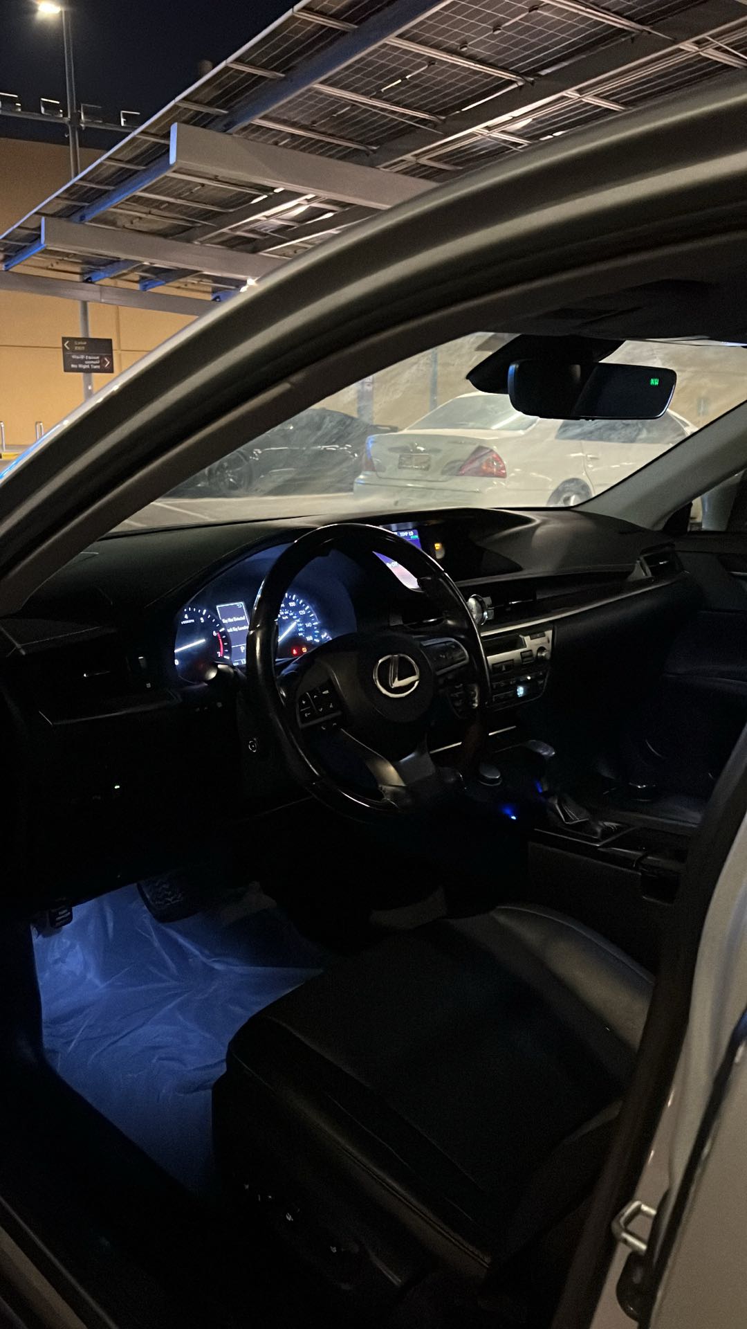 Car Image 2017 LEXUS ES 350