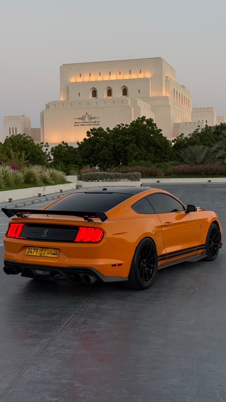 Car Image 2018 FORD MUSTANG GT