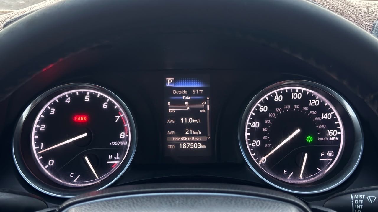 Car Image 2018 TOYOTA CAMRY XSE