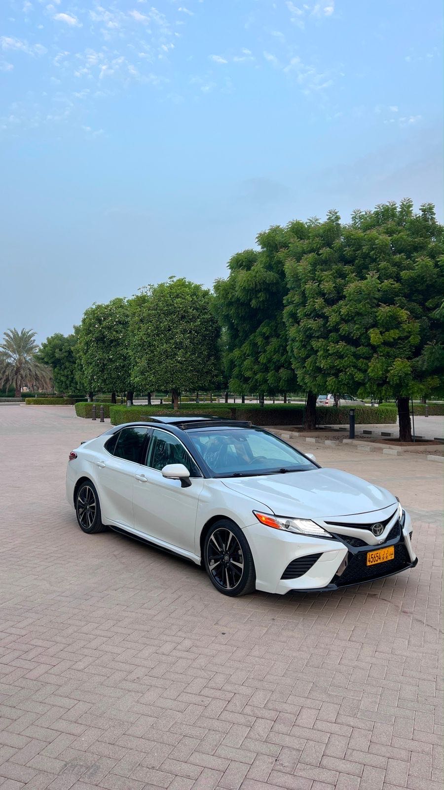 Car Image 2018 TOYOTA CAMRY XSE