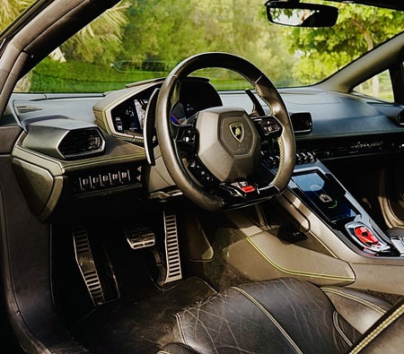 LAMBORGHINI HURACAN 2021