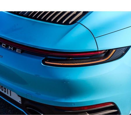 PORSCHE 911 2024