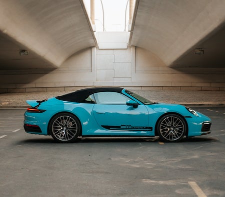 PORSCHE 911 2024