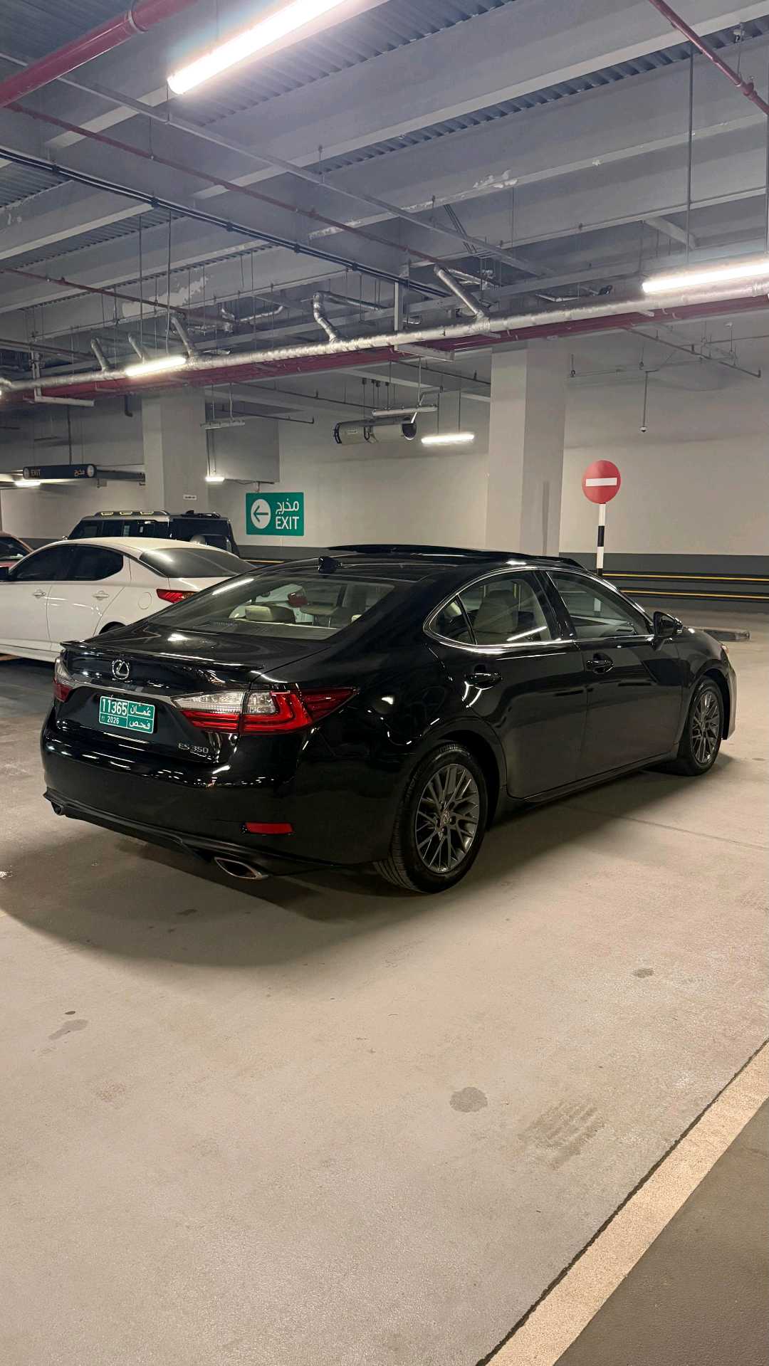 Car Image 2018 LEXUS ES 350