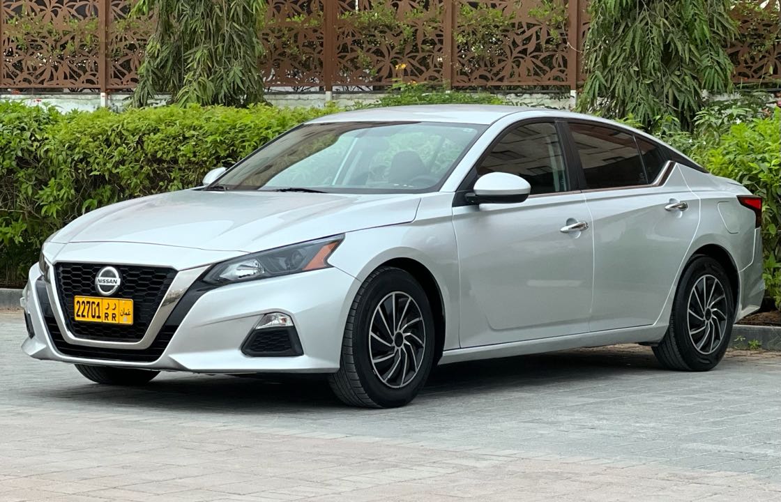 Car Image 2020 NISSAN ALTIMA S