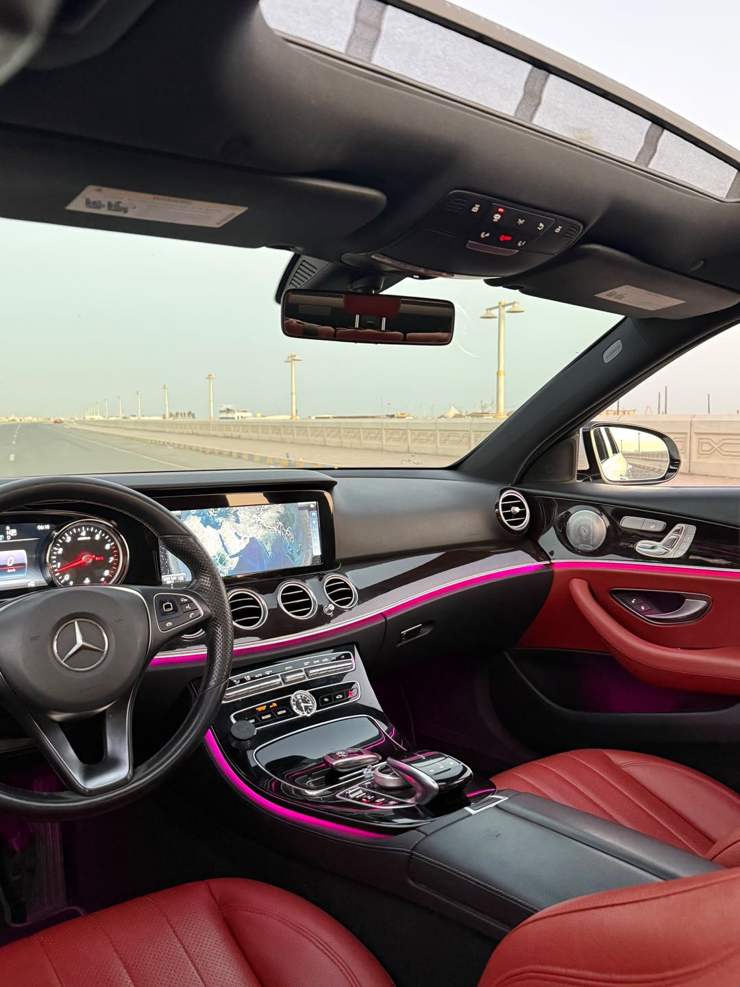 Car Image 2017 MERCEDES E Class 300