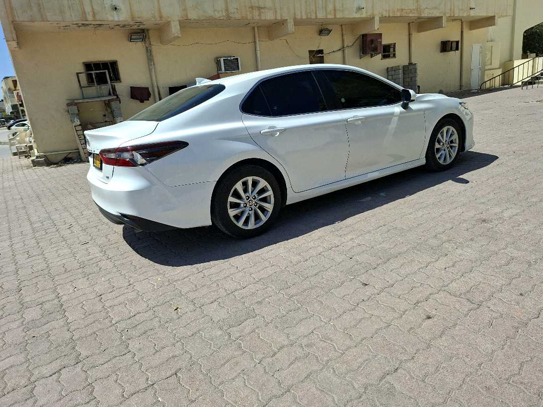 Car Image 2023 TOYOTA CAMRY LE