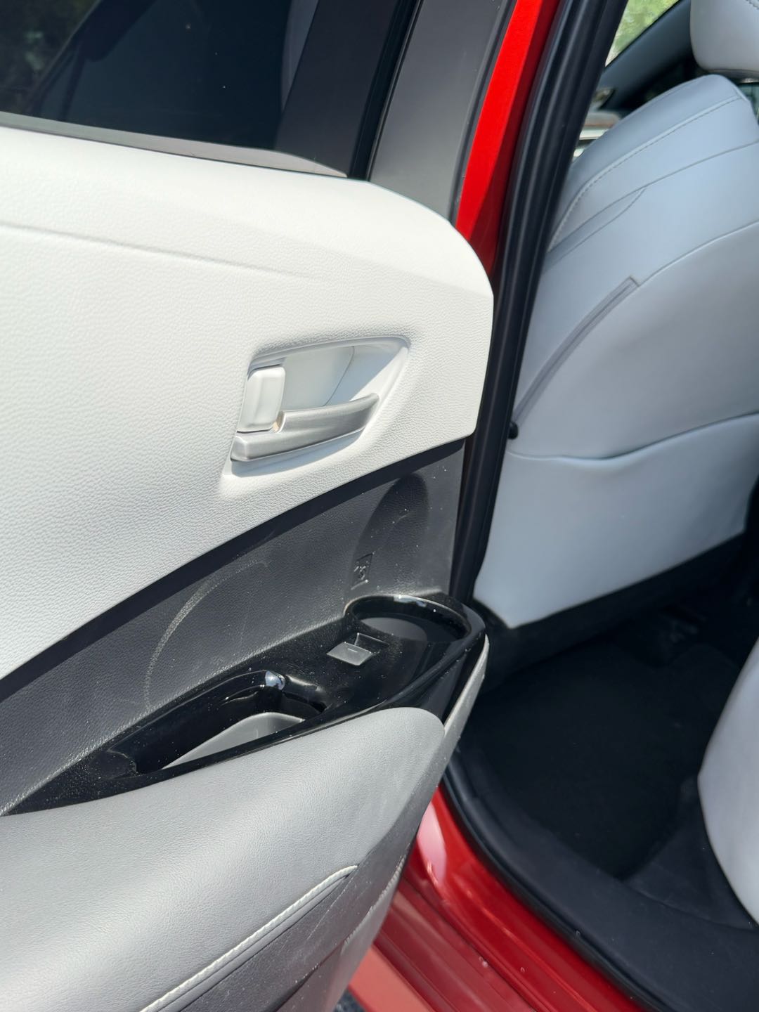 Car Image 2019 TOYOTA COROLLA XSE