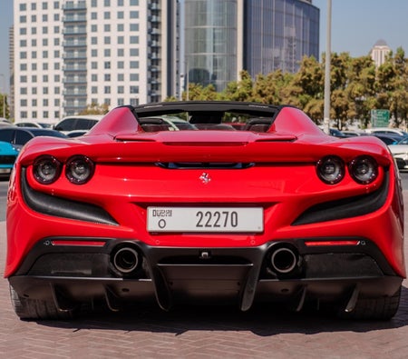 FERRARI F8 2023
