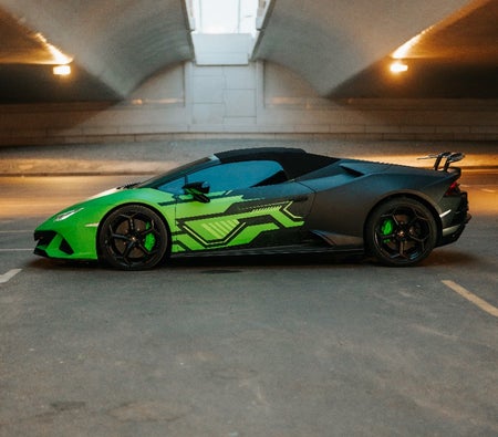 LAMBORGHINI HURACAN 2021
