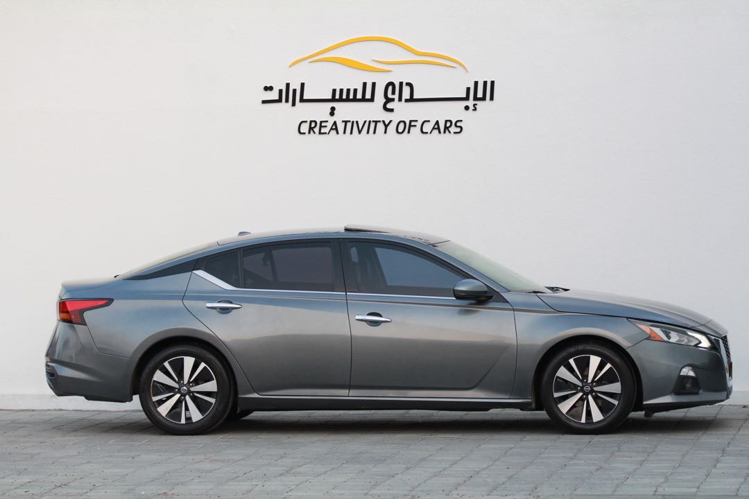 Car Image 2019 NISSAN ALTIMA SL
