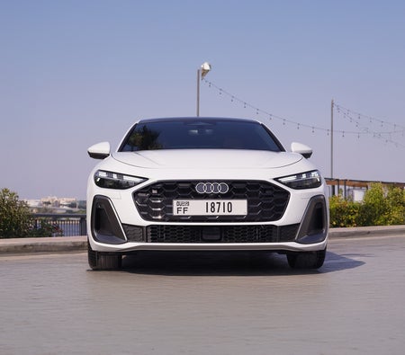 AUDI A5 2024