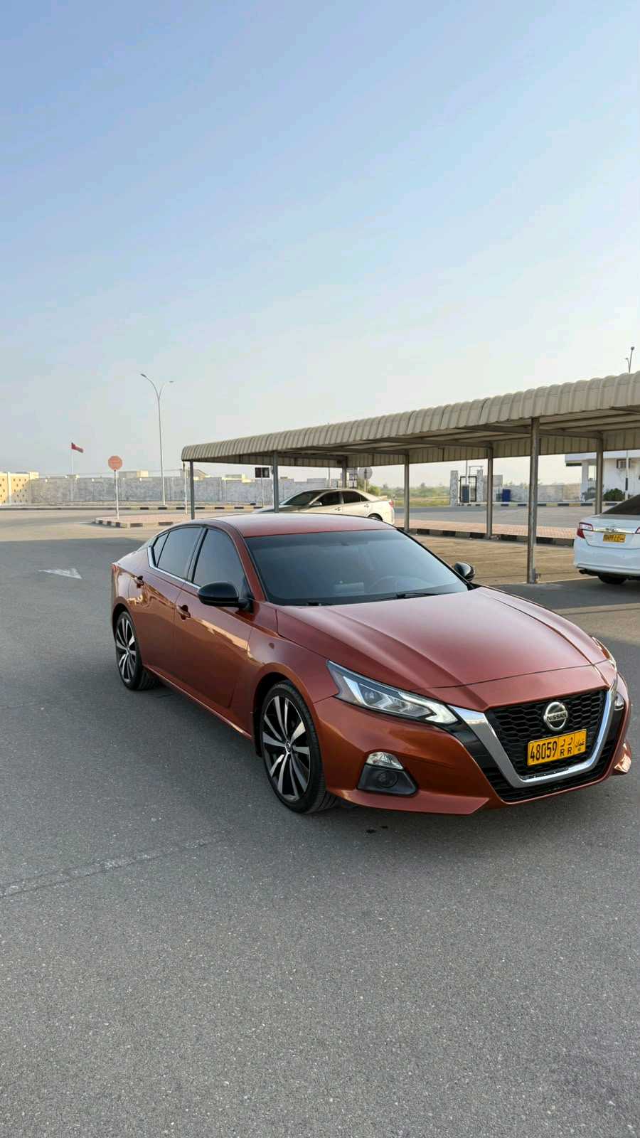 Car Image 2019 NISSAN ALTIMA SR