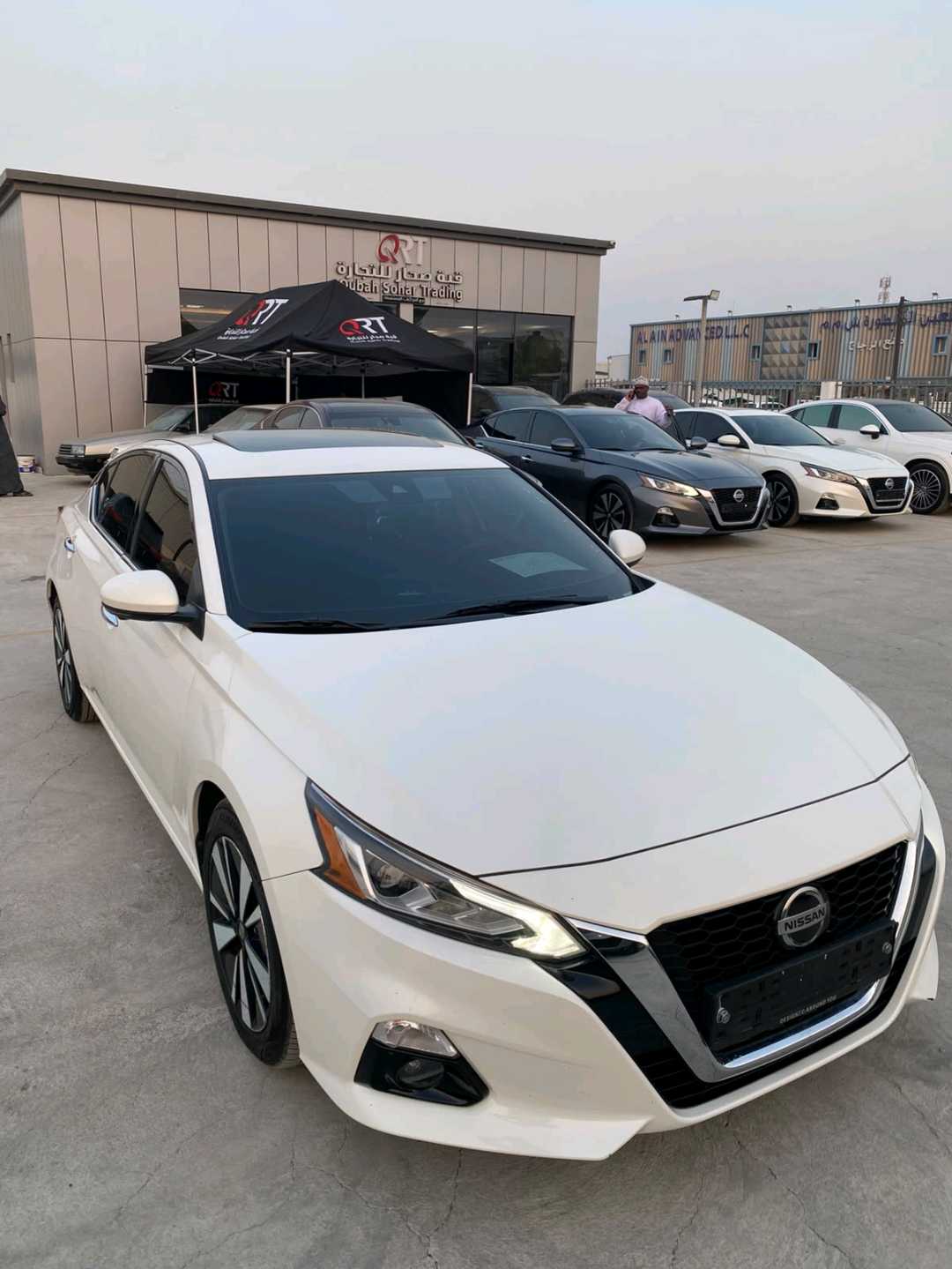 Car Image 2019 NISSAN ALTIMA Platinum 