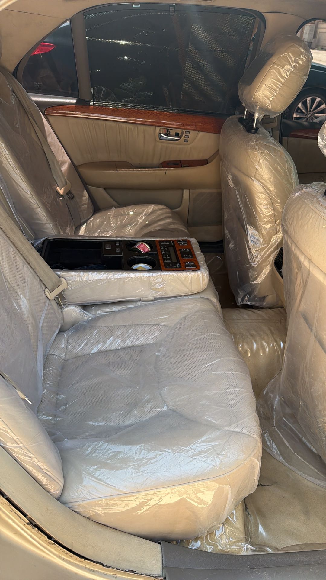 Car Image 2001 LEXUS LS 430