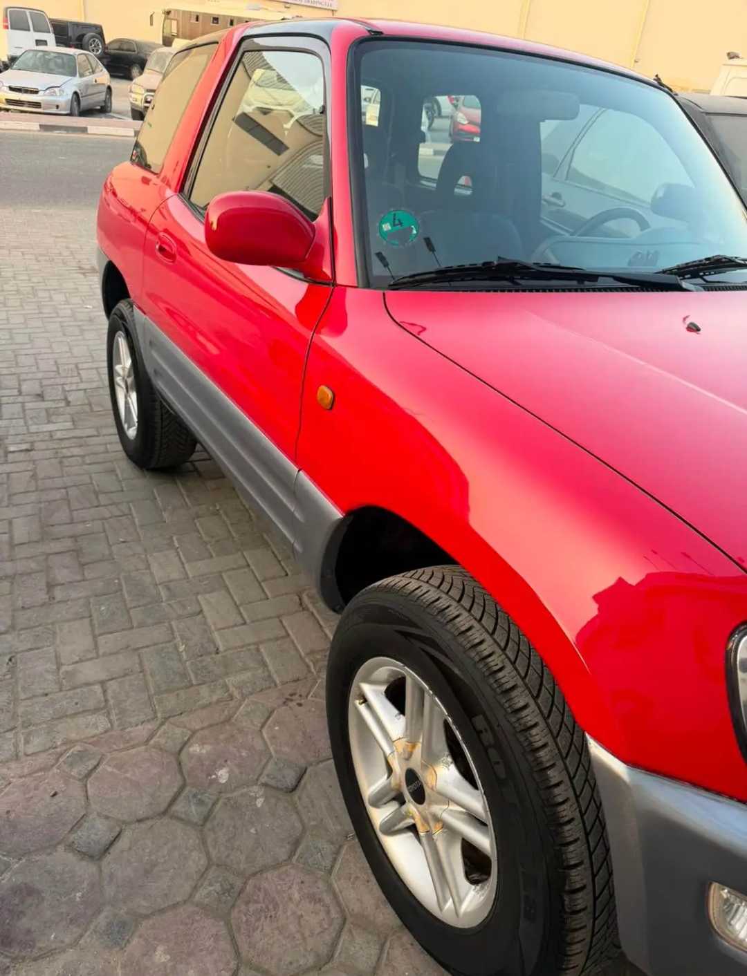Car Image 1997 TOYOTA RAV4 