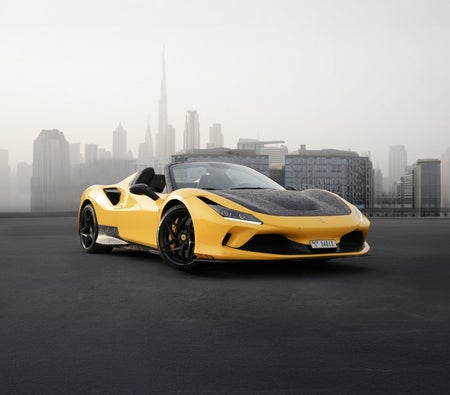 FERRARI F8 2022