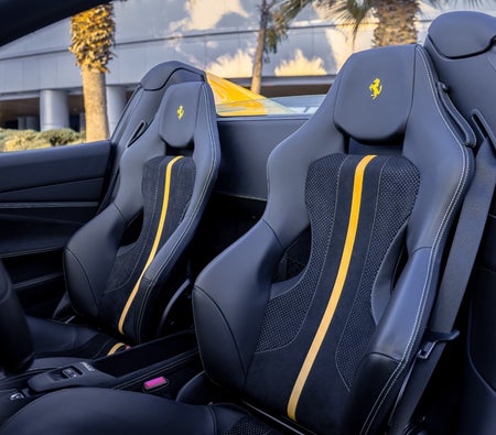 FERRARI F8 2022