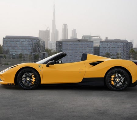 FERRARI F8 2022