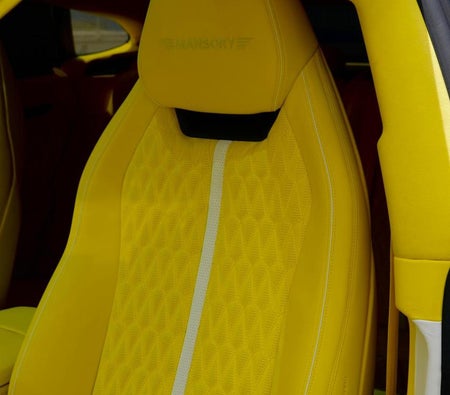LAMBORGHINI URUS 2021