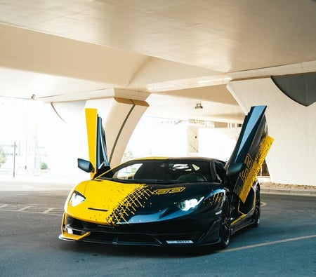 LAMBORGHINI AVENTADOR 2022