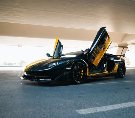 LAMBORGHINI AVENTADOR 2022
