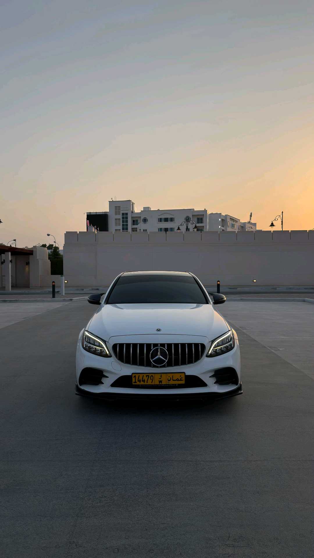 Car Image 2019 MERCEDES C Class 300