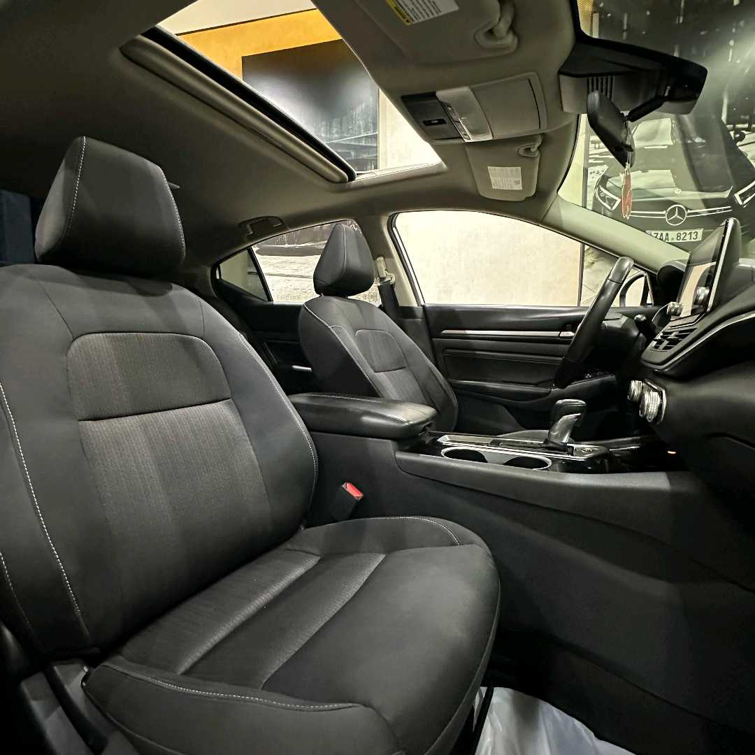 Car Image 2022 NISSAN ALTIMA SV