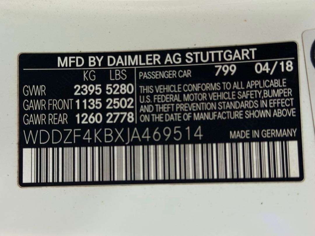 Car Image 2018 MERCEDES E Class 300