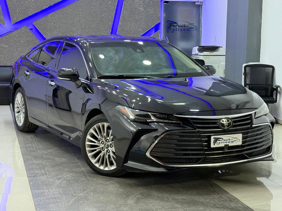 Car Image 2019 TOYOTA AVALON LIMITED