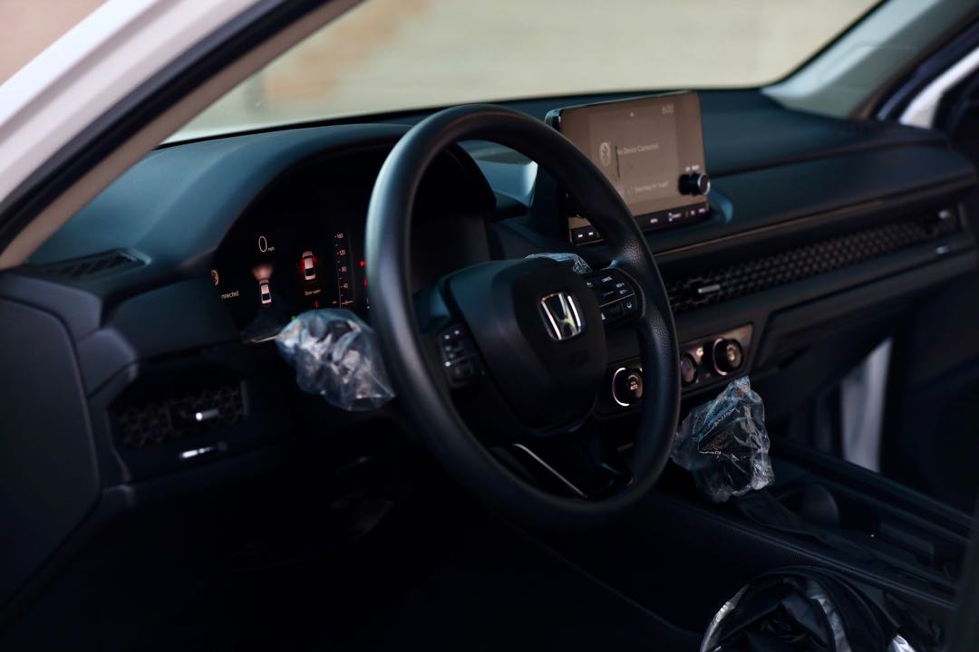 Car Image 2025 HONDA ACCORD 