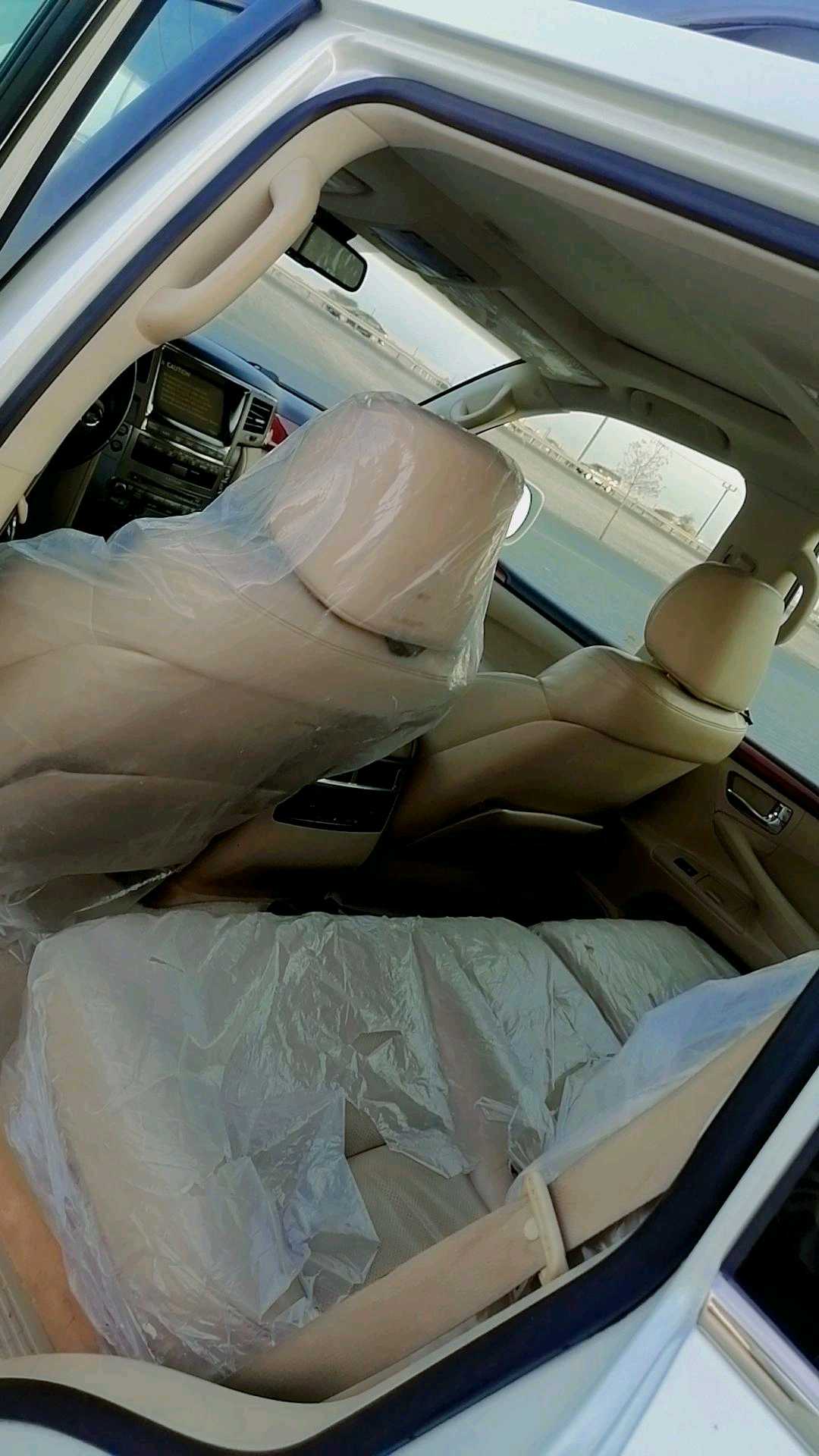 Car Image 2008 LEXUS LX 570