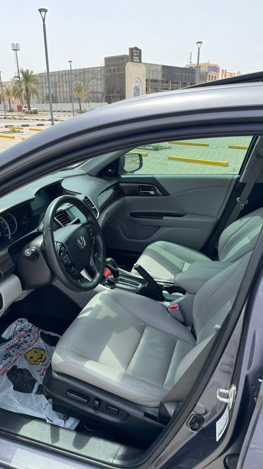 Car Image 2017 HONDA ACCORD TOURING