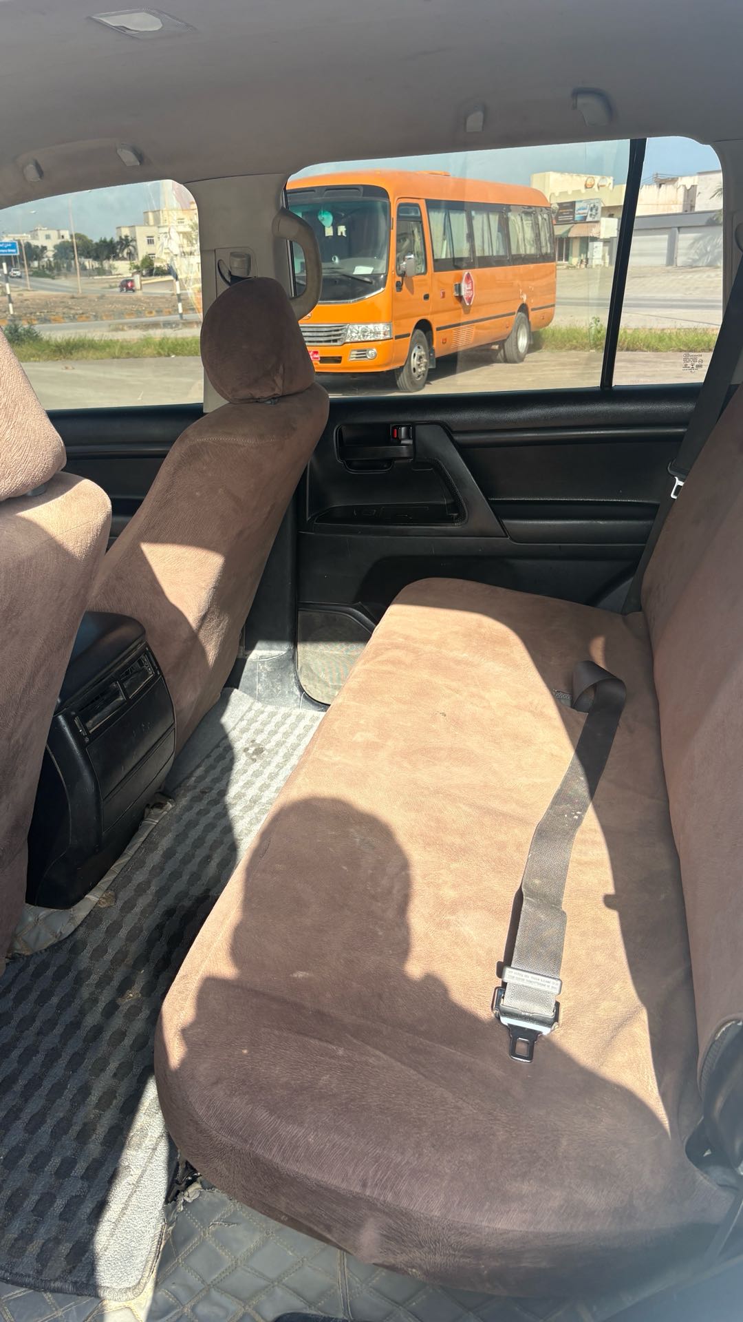 Car Image 2012 TOYOTA LAND CRUISER EXR