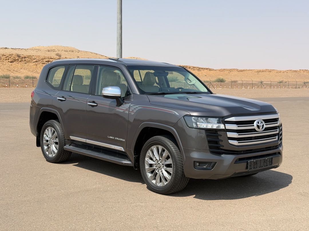 Car Image 2022 TOYOTA LAND CRUISER GX.R