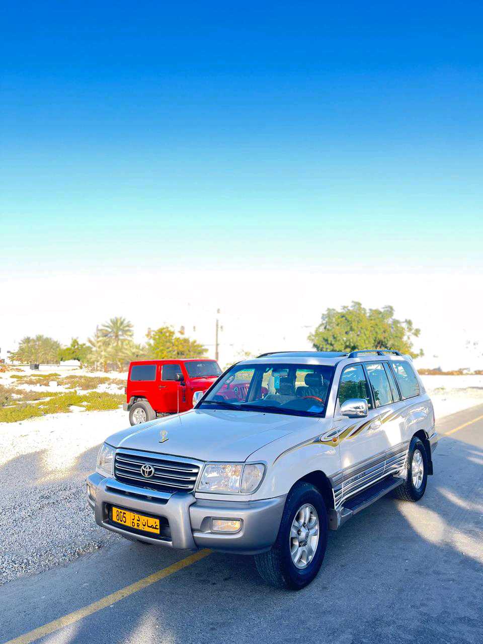Car Image 2005 TOYOTA LAND CRUISER VX.R