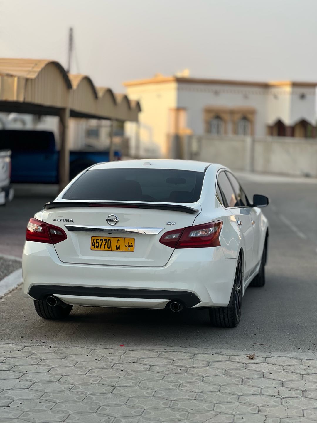 Car Image 2018 NISSAN ALTIMA SV