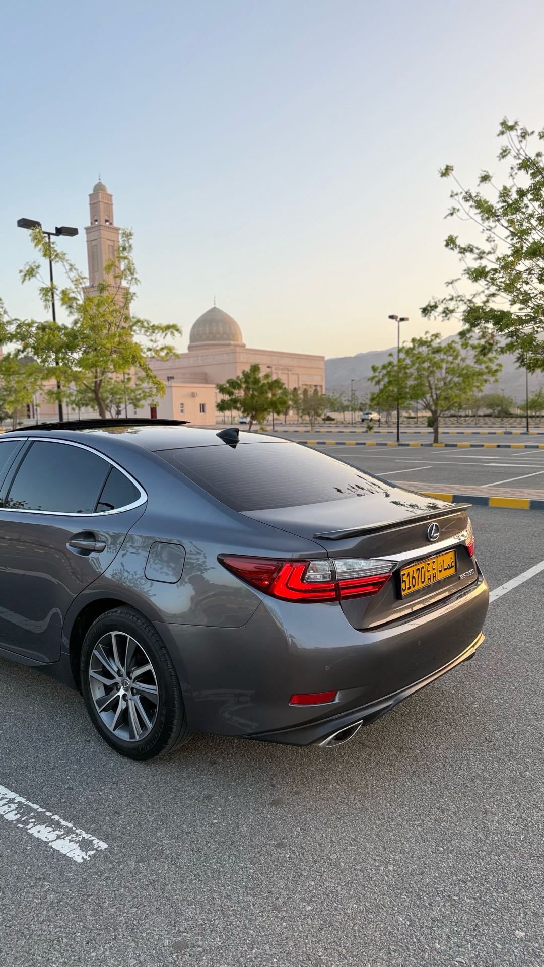Car Image 2018 LEXUS ES 350