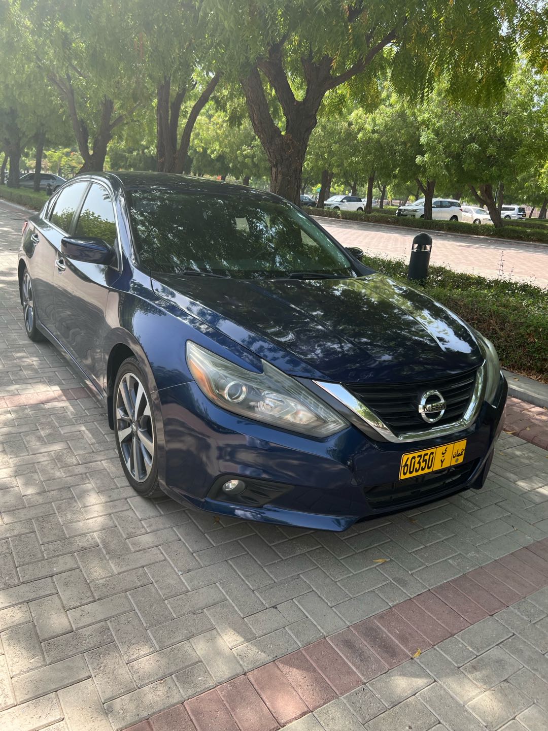 Car Image 2016 NISSAN ALTIMA SV
