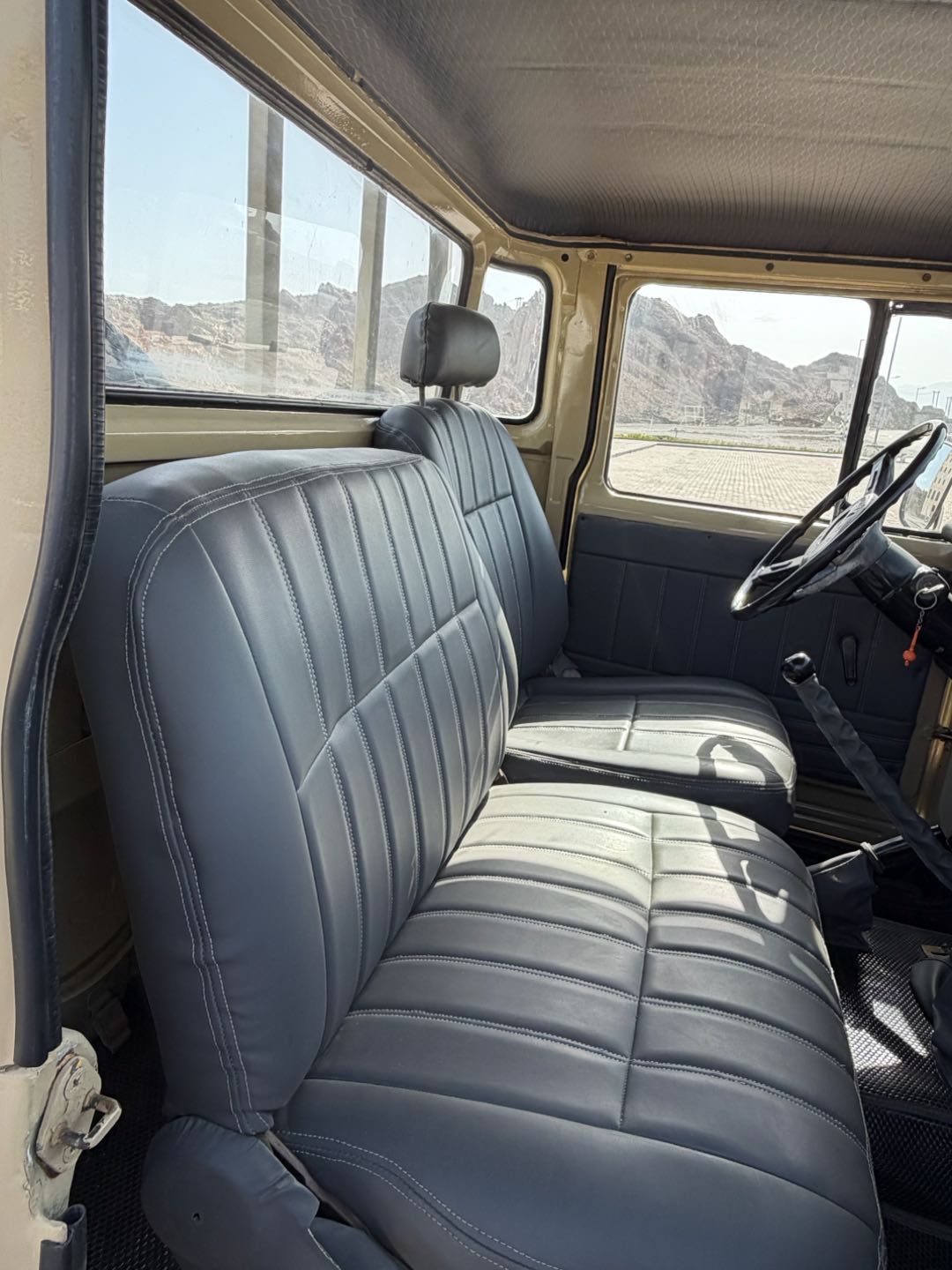 Car Image 1984 TOYOTA LAND CRUISER G.R