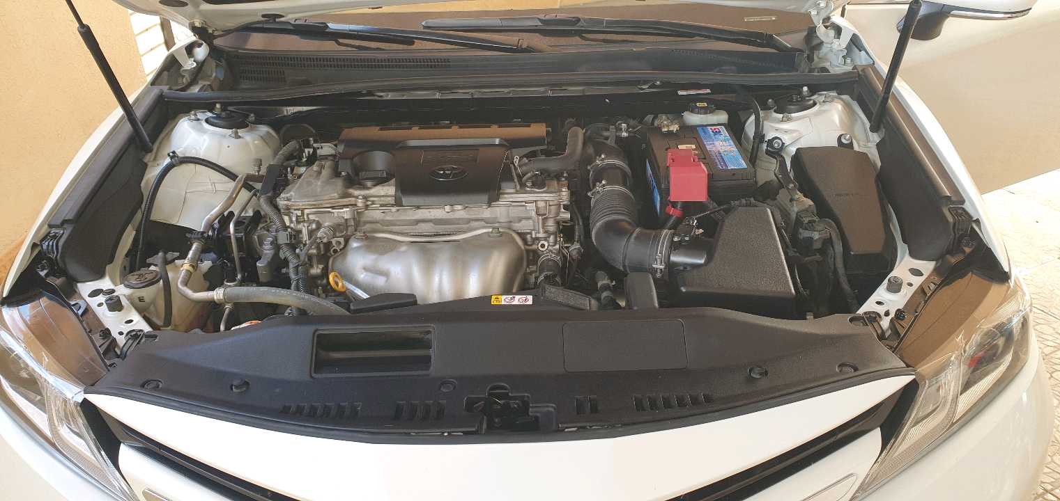 Car Image 2020 TOYOTA CAMRY GLE