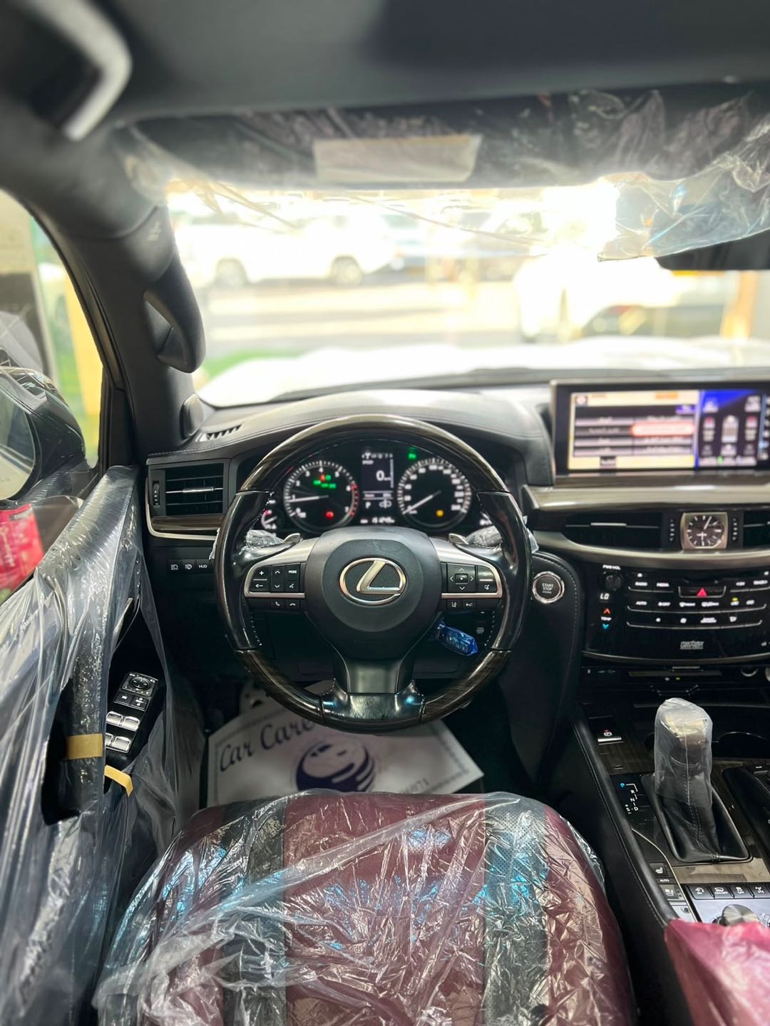 Car Image 2018 LEXUS LX 570