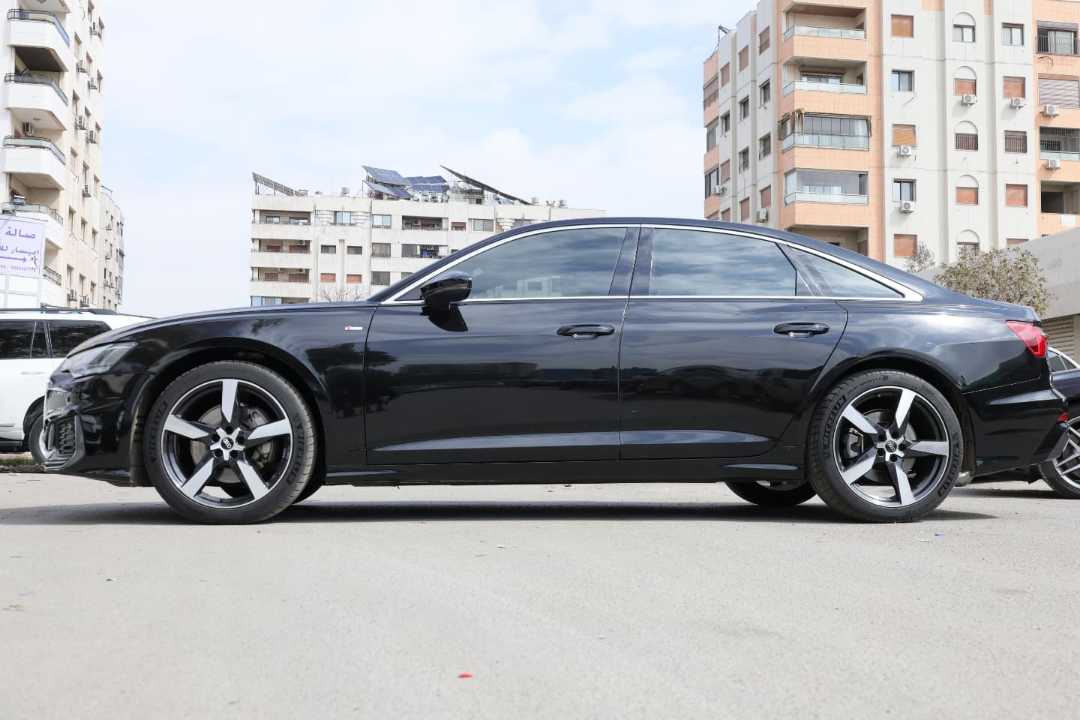 Car Image 2021 AUDI A6 
