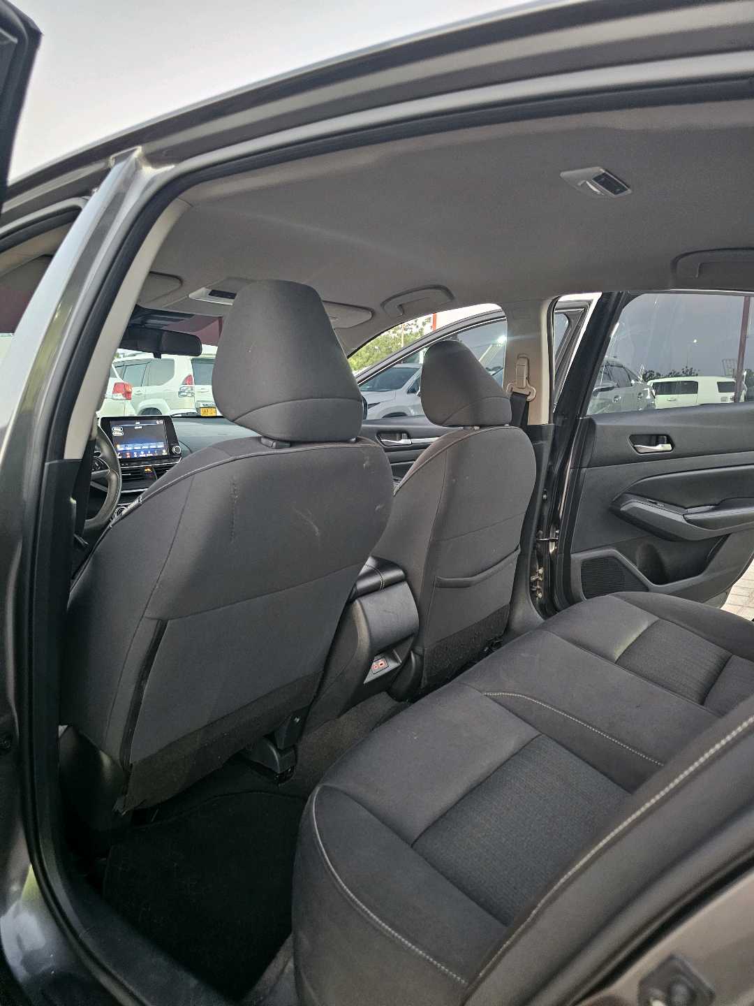 Car Image 2022 NISSAN ALTIMA SV